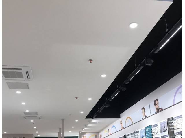 clairage plafond magasin